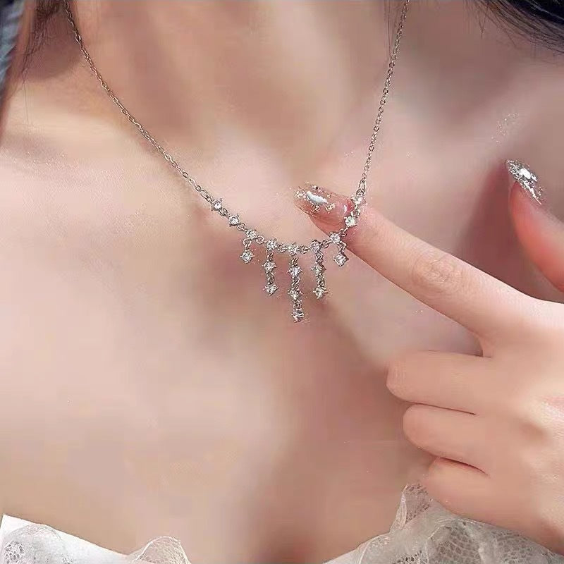 Eriya Galaxy Falls S925 sterling silver moissanite necklace exquisite diamond tassel temperament high-end light luxury factory wholesale